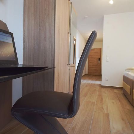 Aparthotel Donaustern Asbach-Baumenheim Екстер'єр фото
