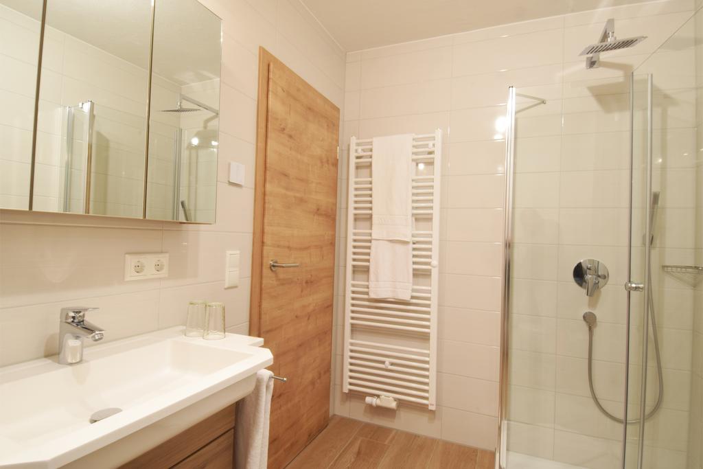 Aparthotel Donaustern Asbach-Baumenheim Екстер'єр фото