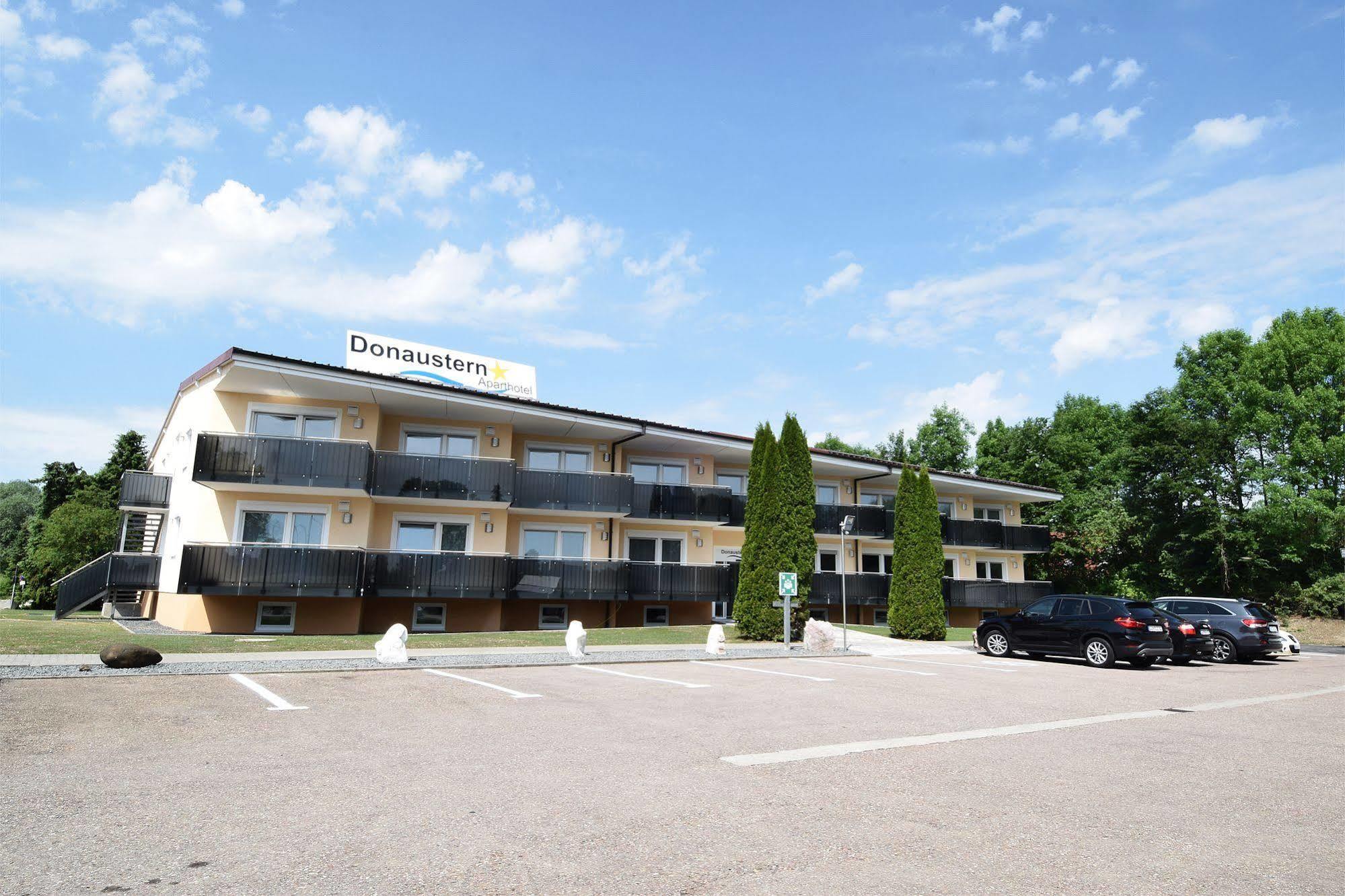 Aparthotel Donaustern Asbach-Baumenheim Екстер'єр фото